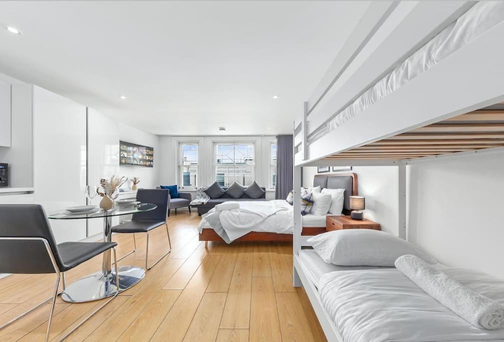 Spacious And Delightful Sleep 5 Piccadilly Vrc Londra Esterno foto